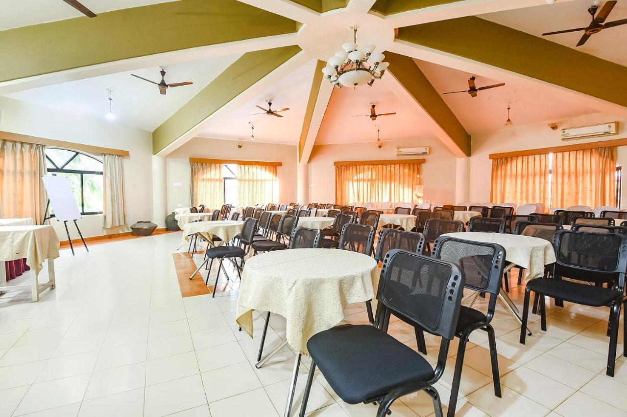 Fabhotel Prime Tanjo Highland With Pool - 500M From Calangute Beach Candolim Eksteriør billede